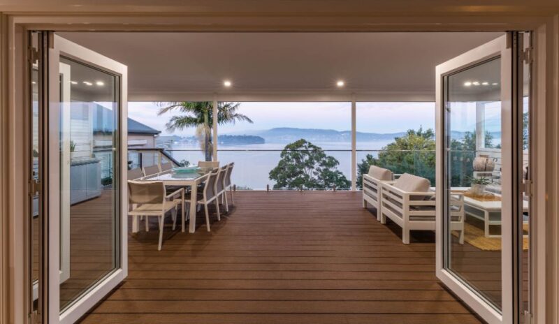 Large entertainment patio