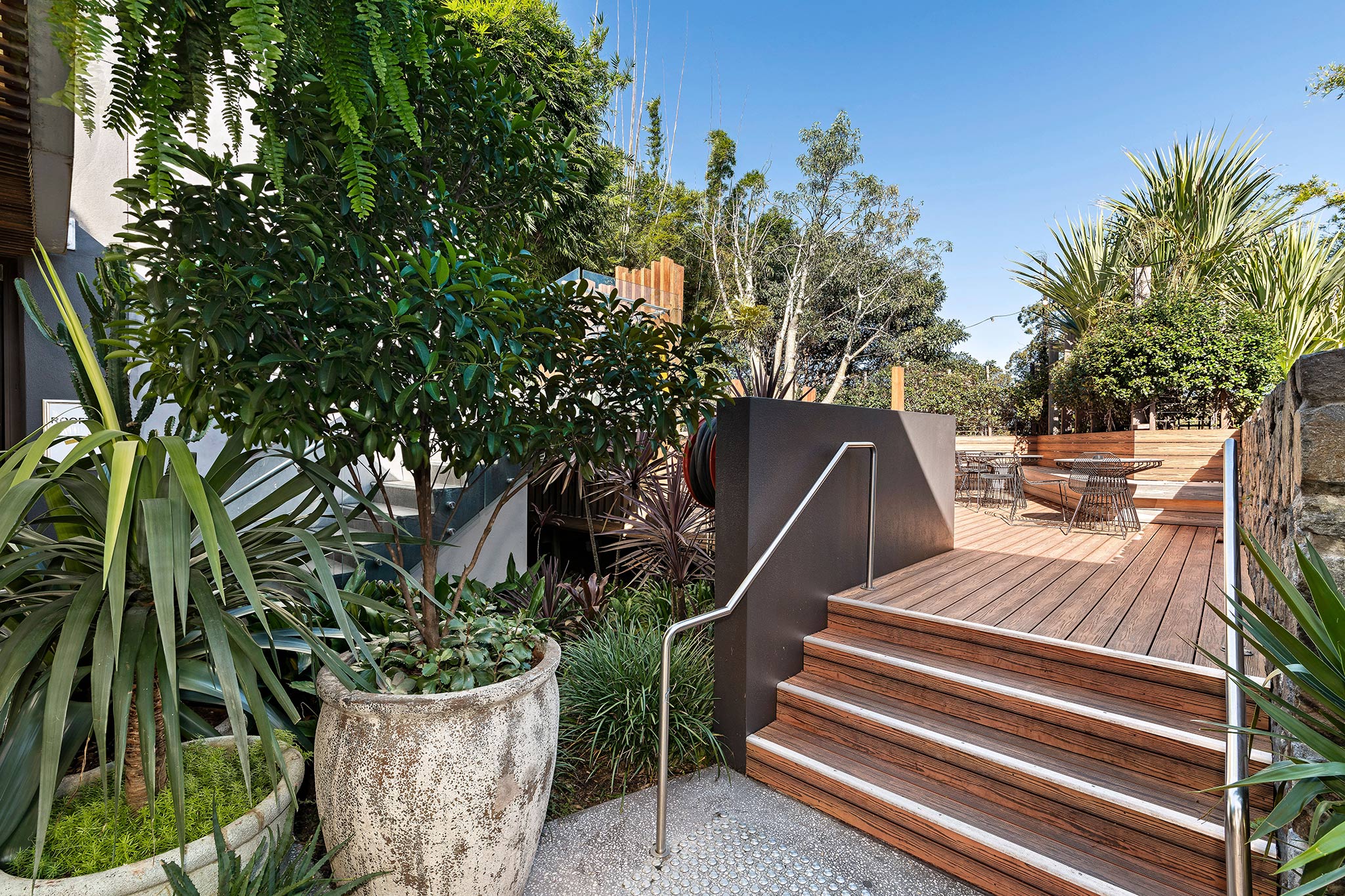 titanium composite decking boasts aesthetic elegance