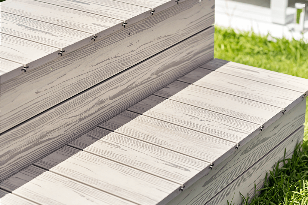 alternative decking has UV protection