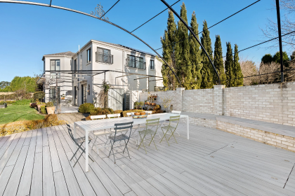 HD pro smoke white Smoke White