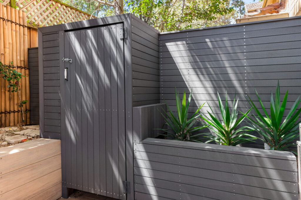 Composite Fencing – Grey